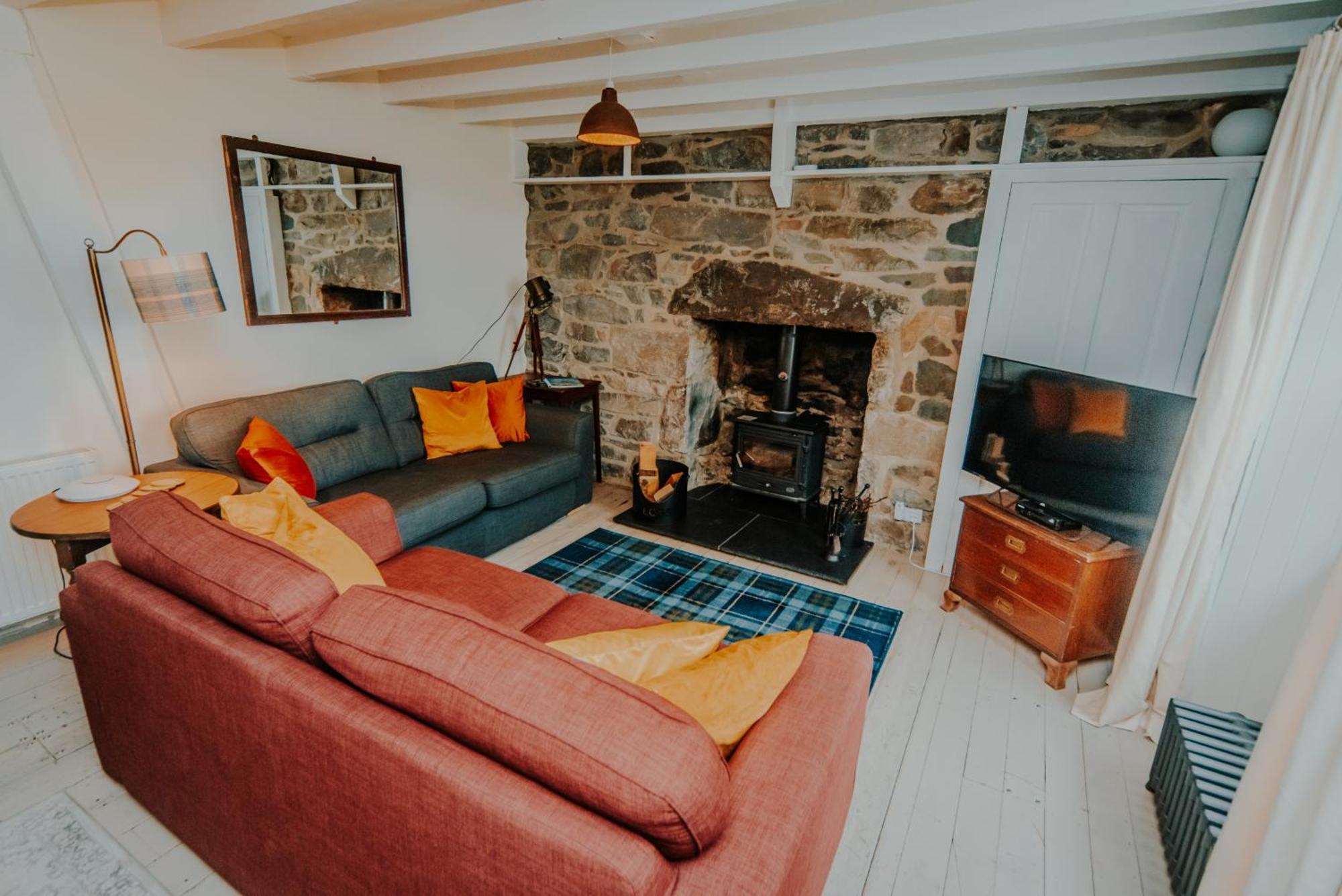 Villa Old Kyle Farm - Stunning Views - 2 Mins From Skye Bridge Kyleakin Exterior foto