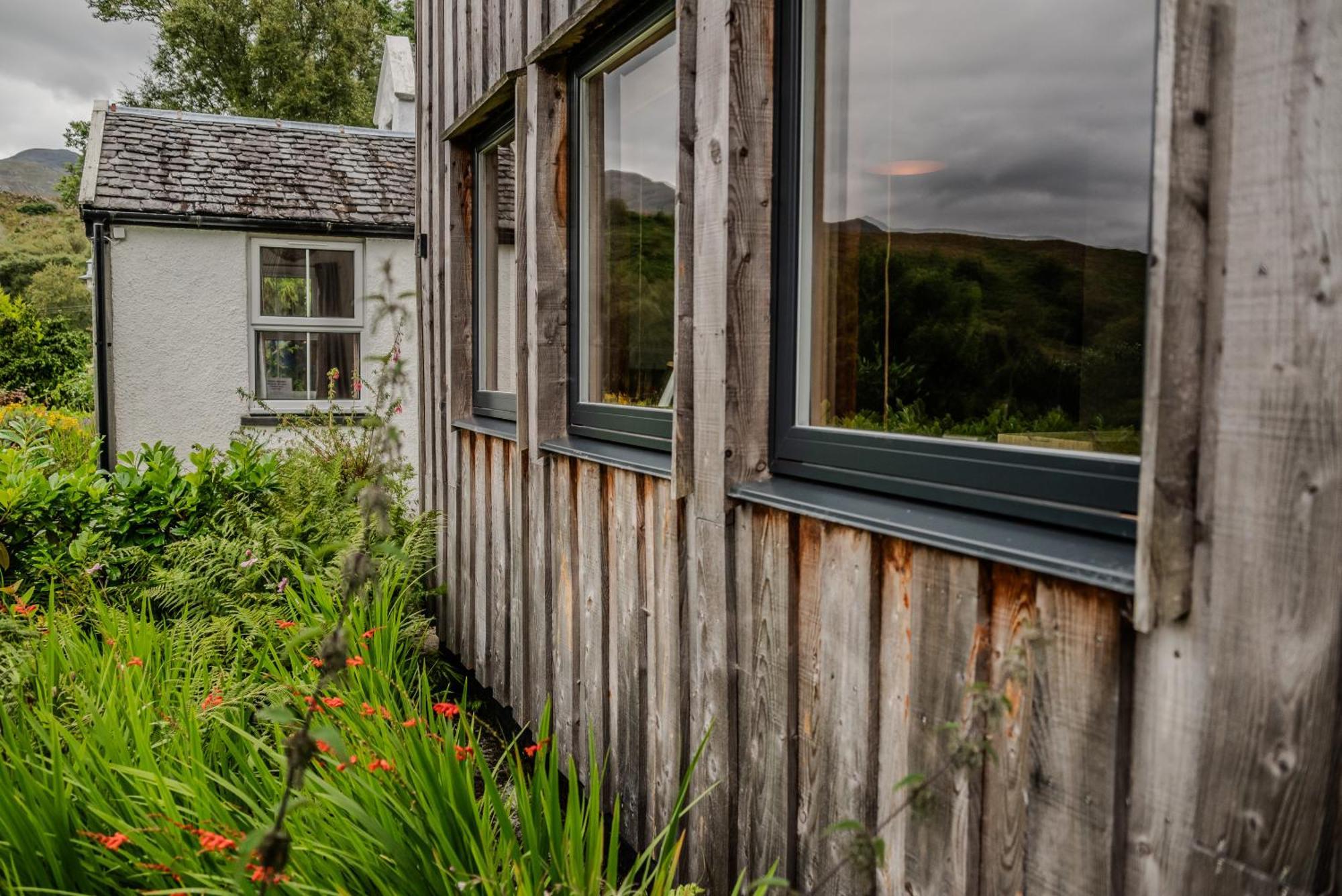 Villa Old Kyle Farm - Stunning Views - 2 Mins From Skye Bridge Kyleakin Exterior foto