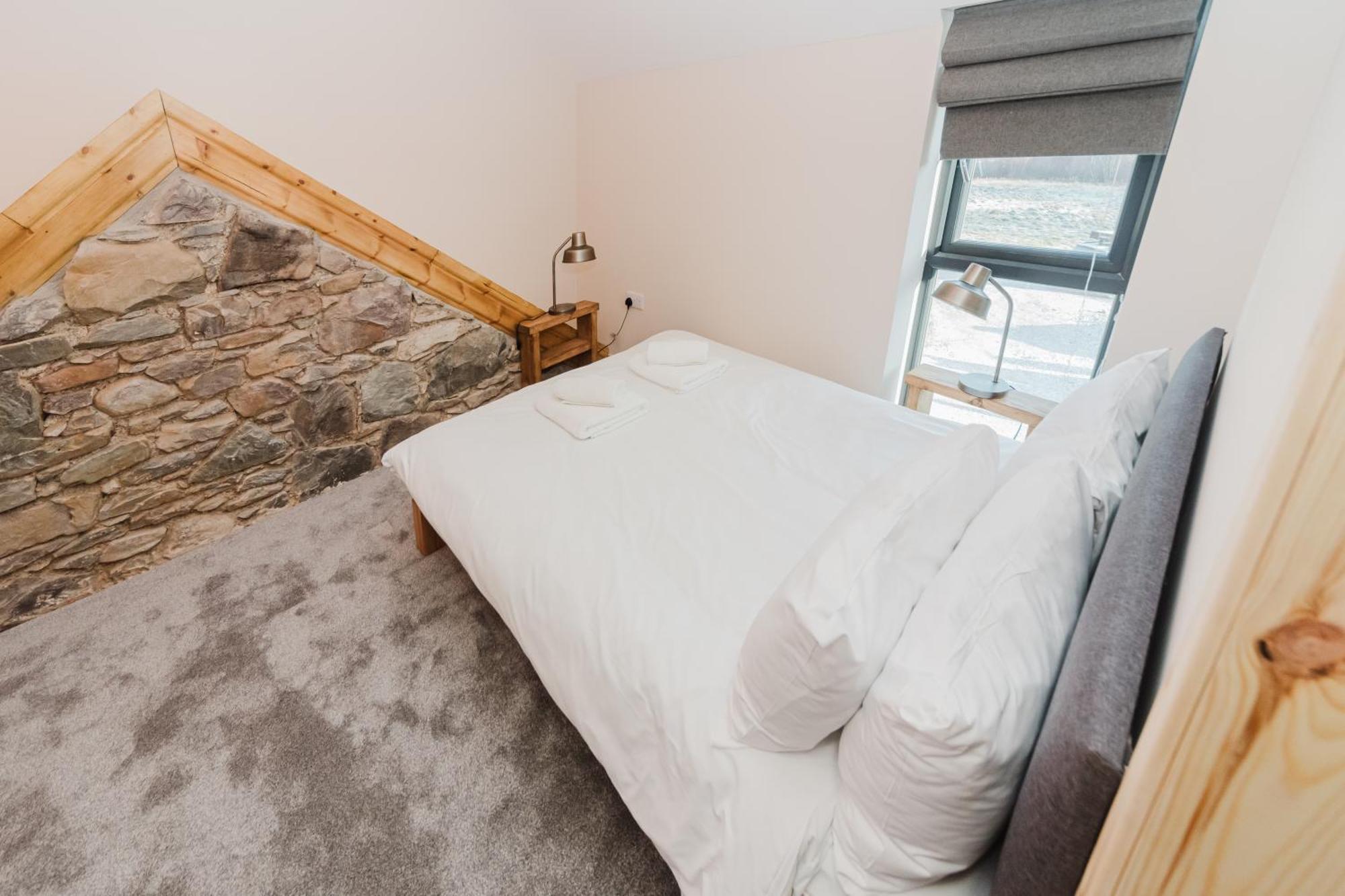 Villa Old Kyle Farm - Stunning Views - 2 Mins From Skye Bridge Kyleakin Exterior foto